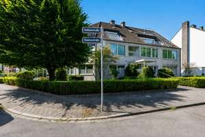 Penthouse-Flair in Düsseltal – lichtdurchflutete Dachgeschosswohnung mit Sonnenterrasse & Balkon – Die vollständige Adresse der Immobilie erhältst du vom Anbieter., 40237 Düsseltal, Düsseldorf – Vorschaubild 15