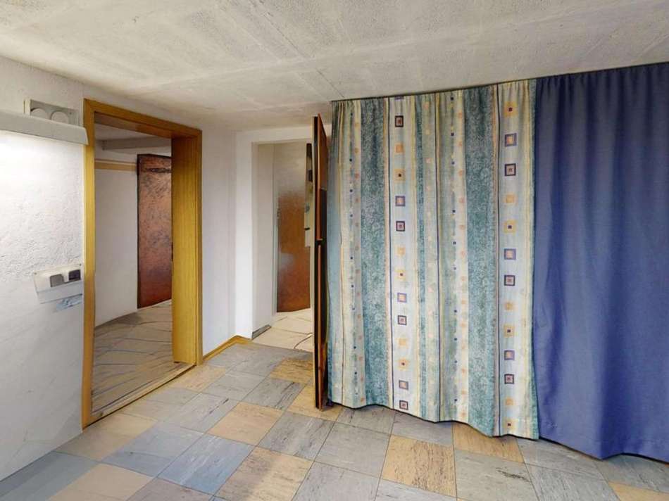 Charmantes-Zweifamilienhaus-mi