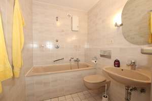 Aussergewöhnliche  Studio-Wohnung mit zwei Balkonen in gepflegtem Wohnhaus – Hoher Weg 12, 47137 Mittelmeiderich, Duisburg – Vorschaubild 20