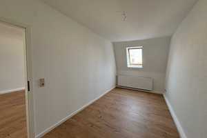 ***Renovierte 4-Zimmerwohnung - Citynah*** – Halberstädter Straße 149, 39112 Magdeburg – Vorschaubild 7