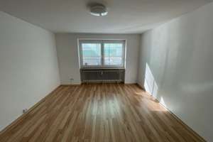 Attraktive 2-Zimmer-Wohnung in Pforzheim mit Einbauküche und Keller