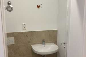 Stilvoll wohnen mitten in Augsburg – sanierte 2-Zimmer-Wohnung im Denkmal – Hunoldsgraben 54, 86150 Augsburg – Vorschaubild 4