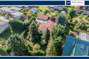 Idyllisches Einfamilienhaus mit Wintergarten und großzügigem Grundstück in Berlin-Blankenburg