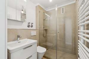 Kernsanierte 3-Zimmer-Wohnung mit Loggia in grüner Lage – 81477 Solln, München – Vorschaubild 5