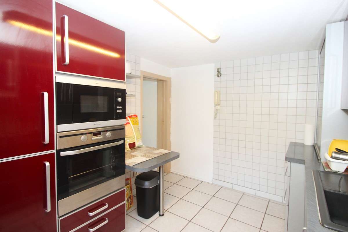 Immobilie in Königswinter - Wohnhaus mit 3 Mieteinheiten zentral in Königswinter-Thomasberg! - Bild 10