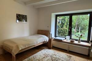 Bezugsfrei!
Einfamilienhaus mit Stil und Ausbaupotential sowie traumhaften Sonnengarten in TOP-Lage – Die vollständige Adresse der Immobilie erhältst du vom Anbieter., 53175 Plittersdorf, Bonn – Vorschaubild 17