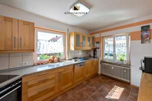 Vater,Mutter,Kind - gern auch mit Oma und Opa
Grosses Haus mit modernisiertem Dach und Ausbaureserv – Die vollständige Adresse der Immobilie erhältst du vom Anbieter., 73630 Remshalden – Vorschaubild 30