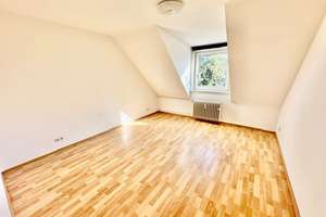 Helle 2 Zi-Dachgeschosswohnung in guter ruhiger Lage - ideal für Singles – Tannenstrasse 21, 65189 Biebrich, Wiesbaden – Vorschaubild 4