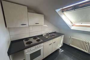 Gemütliche 2-Zimmer-Dachstudiowohnung! – Die vollständige Adresse der Immobilie erhältst du vom Anbieter., 63834 Sulzbach am Main – Vorschaubild 4