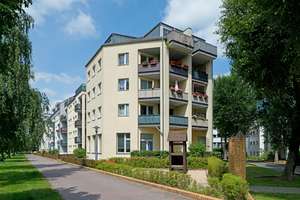Top sanierte 2 Zimmer Dachgeschosswohnung Berlin Karow mit Balkon ab sofort! – Forkenzeile 7, 13125 Karow, Berlin – Vorschaubild 8