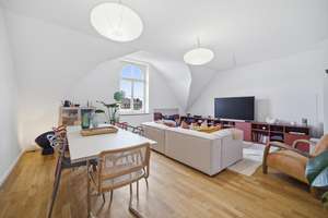 Schönstes Schwabing -kernsanierte DG-Wohnung in denkmalgeschütztem Altbau – Herzogstraße 89, 80796 Neuschwabing, München – Vorschaubild 3