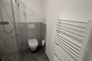 Neubau 1 Zi. EG-Wohnung mit EBK +TG Stellplatz + Keller nahe Klinikum/Uni  – Waldweidenweg 9, 93053 Oberisling-Graß, Regensburg – Vorschaubild 13