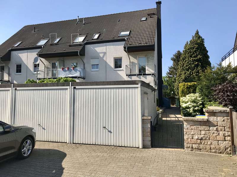 Solides REH...aktuell noch mit kleiner ELW im EG