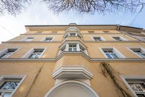 AIGNER - Vollständig sanierte Altbauwohnung in begehrter Lage Sendlings! – Die vollständige Adresse der Immobilie erhältst du vom Anbieter., 81371 Sendlinger Feld, München – Vorschaubild 2