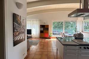 Great view: unique  penthouse-apartment with elevator and parking close to city center! – Die vollständige Adresse der Immobilie erhältst du vom Anbieter., 65195 Nordost, Wiesbaden – Vorschaubild 5