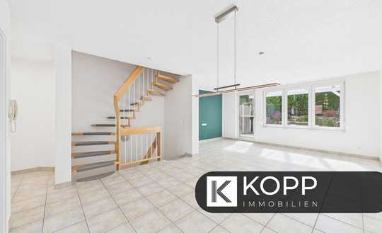 Charmantes Reihenmittelhaus mit großer Terrasse, EBK & Garage in Tischardt