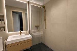 Helle 2-Zimmer-Wohnung mit Balkon, Aufzug und Tiefgaragenstellplatz in Köln-Marienburg – 50968 Marienburg, Köln – Vorschaubild 4