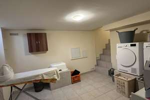 Charmantes Einfamilienhaus mit italienischem Flair im großen Innenhof mit überdachtem Freisitz – Die vollständige Adresse der Immobilie erhältst du vom Anbieter., 67071 Oggersheim, Ludwigshafen am Rhein – Vorschaubild 11