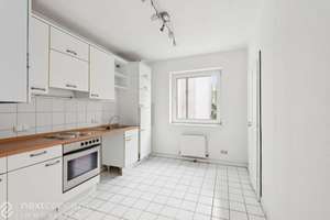Großzügige 2-Zimmer-Wohnung mit Sonnenbalkon in angenehmer Lage ! – Die vollständige Adresse der Immobilie erhältst du vom Anbieter., 40477 Pempelfort, Düsseldorf – Vorschaubild 7