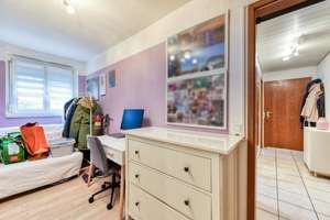 West-Balkon & Abendsonne - modernisiert, gemütlich & gepflegt - TL-Bad mit Wanne - inkl. EBK – Die vollständige Adresse der Immobilie erhältst du vom Anbieter., 70437 Rot, Stuttgart – Vorschaubild 9
