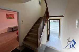 IK| Einöllen: Zweifamilienhaus in einer ruhigen Lage. – Kusel (Kreis) – Vorschaubild 5