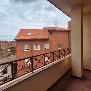 Riesiges und sonniges Duplex