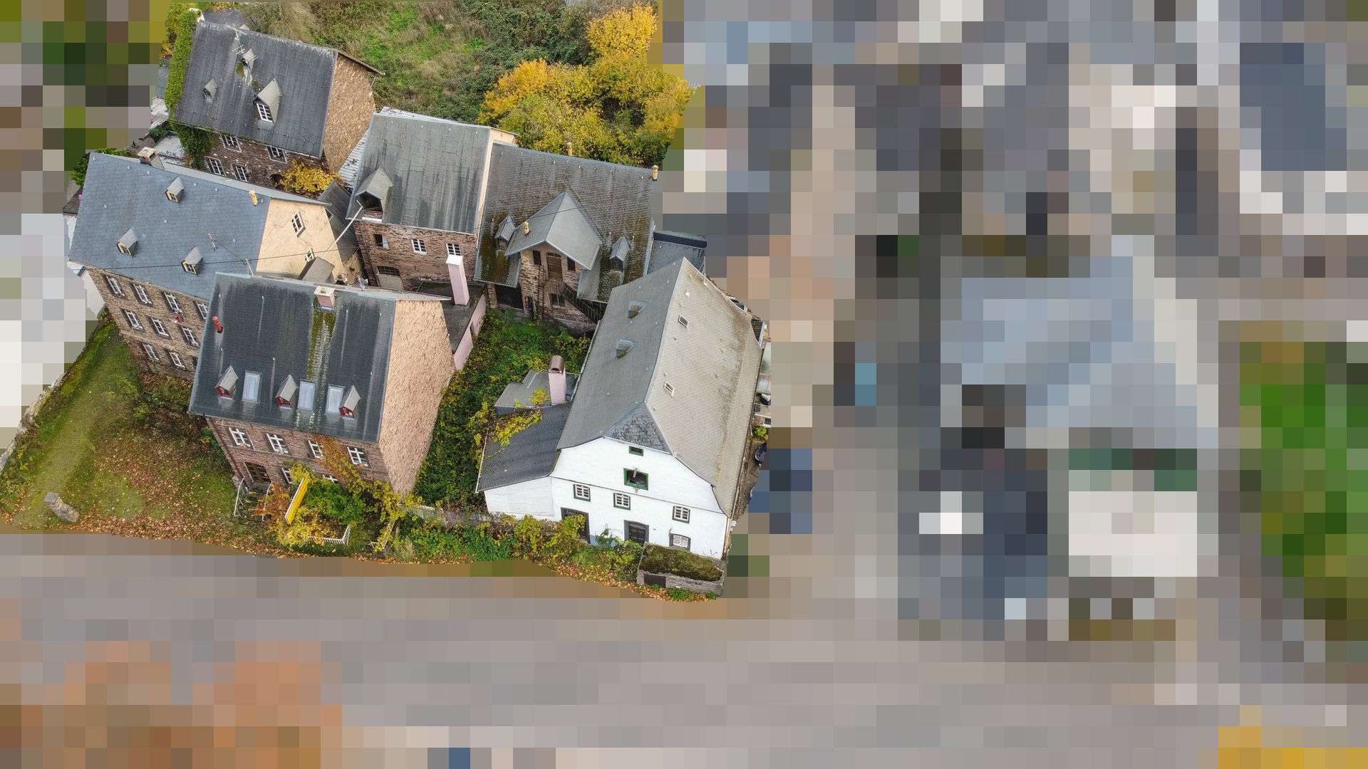 Historisches Ensemble mit Freifläche, in A-Lage an der Mosel in Ernst bei Cochem, Cochem Zell Kreis – Bild 2