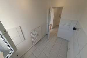 Helle 1-Zimmer-Wohnung, Nähe U5 – 60435 Eckenheim, Frankfurt am Main – Vorschaubild 4