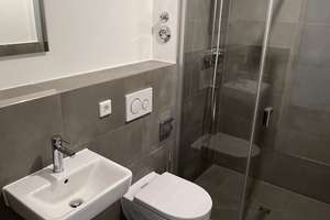 Erstbezug: Hochwertige 3-Zimmer-Wohnung mit 2 Bädern, West-Loggia & TG-Stellplatz in Darmstadt Mitte – Donnersbergering 8, 64295 Mitte, Darmstadt – Vorschaubild 1