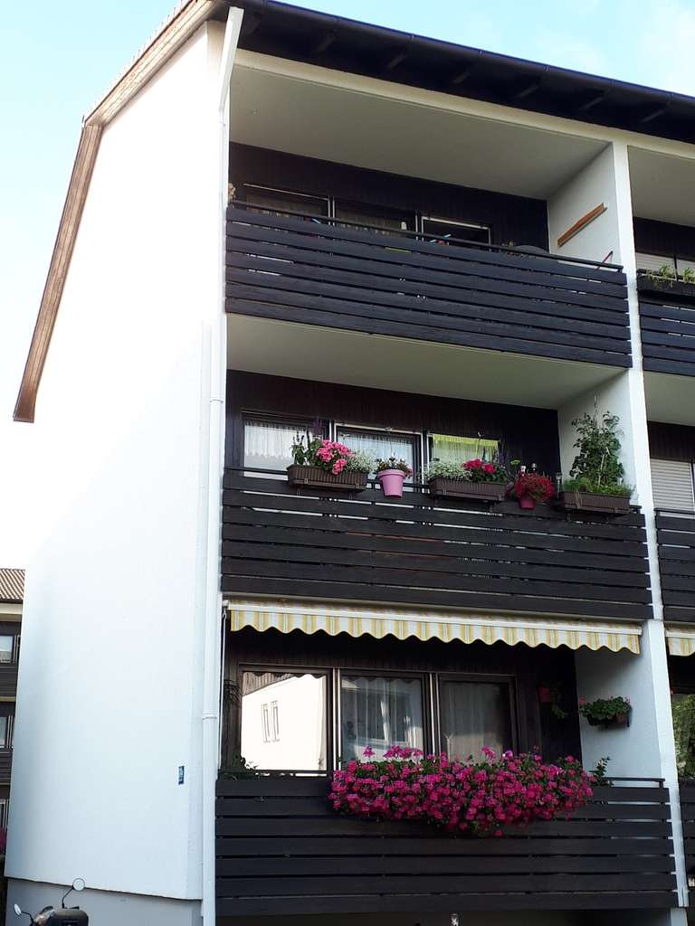 Immobilie in Ampfing -  PROVISIONFREI ! Helle 2-Zi-Wohnung 68,59m² mit Bonus 20m² trokene Hobbyraum & Top-Ausstattung - Bild 2