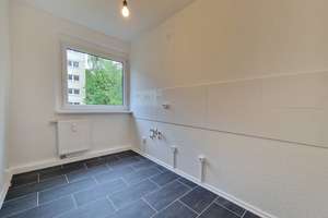 Sichere Dir jetzt unsere letzte 2-Zimmer-Wohnung in Colditz! Mit Balkon! – Collmener Straße 12, 4680 Zschadraß – Vorschaubild 2