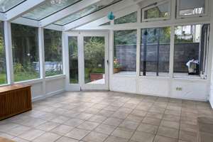 AB SOFORT Souterrain-Whg (105 qm, 3,5 Zi, Wintergarten, Terrasse)