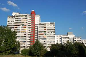 +++ Panorama-Fern-/Seeblick - Schwimmbad/Sauna - modernisiert - inkl. Doppel-Garage & TG-Stpl. +++ – Max-Brod-Weg 14, 70437 Freiberg, Stuttgart – Vorschaubild 28