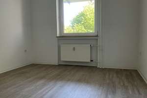 Flotte 3-Raum-Wohnung mit Balkon! – Minnesängerstr. 57, 45279 Freisenbruch, Essen – Vorschaubild 10