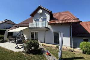 Großzügiges, gepflegtes EFH in ruhiger Lage von Alteglofsheim – Die vollständige Adresse der Immobilie erhältst du vom Anbieter., 93087 Alteglofsheim – Vorschaubild 3