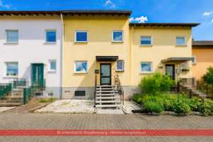 Frankfurt-Berkersheim: Familienfreundliches Reihenmittelhaus mit ca. 175 m² Wohnfläche und Garage – 60435 Berkersheim, Frankfurt am Main – Vorschaubild 2