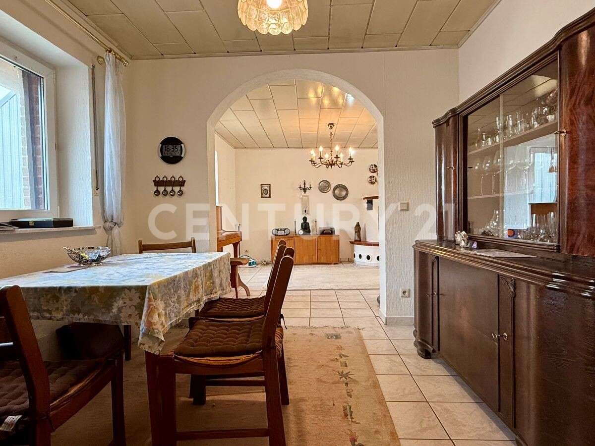 Immobilie in Naunheim - Geschmackvolles Einfamilienhaus mit viel Platz - Bild 1