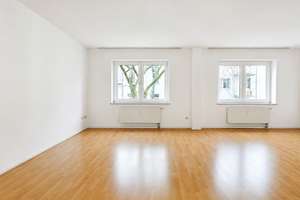 Ideal aufgeteilte Altbau-Wohnung mit 2 Bädern und Balkon – Die vollständige Adresse der Immobilie erhältst du vom Anbieter., 40227 Oberbilk, Düsseldorf – Vorschaubild 3