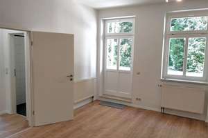 Idyllische Lage am Stadtpark – Charmante, gepflegte 3-Raum-Wohnung mit Terrasse