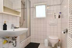 Zwischenmiete: Möblierte Pendlerwohnung in ruhiger und grüner Lage in Stuttgart Ost – Stuttgart – Vorschaubild 13