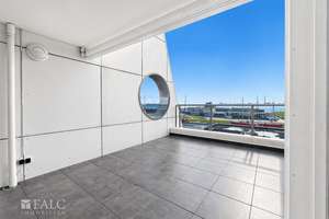 Top Lage direkt an der Weser - Penthouse-Feeling zum verlieben! – Die vollständige Adresse der Immobilie erhältst du vom Anbieter., 27568 Mitte, Bremerhaven – Vorschaubild 2