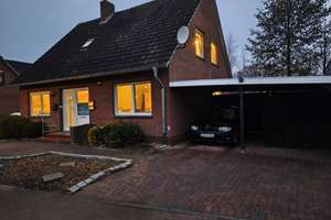 Zweiparteienhaus in top Lage! Ruhig dennoch Zentral gelegen – Die vollständige Adresse der Immobilie erhältst du vom Anbieter., 26871 Papenburg – Vorschaubild 1