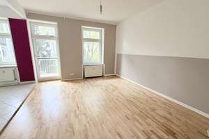 Modernisiert & bezugsfertig: Helle 2-Zimmer-Altbauwohnung mit Balkon in gepflegter Lage – Schnellerstraße 54, 12439 Niederschöneweide, Berlin – Vorschaubild 4