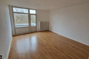 2 Zimmer Wohnung mit Balkon – Tondernstraße 25 a, 22049 Dulsberg, Hamburg – Vorschaubild 3