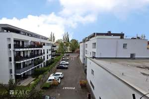 Zentrum vor der Tür - Natur vor dem Fenster! Penthouse in kleiner Einheit – Die vollständige Adresse der Immobilie erhältst du vom Anbieter., 61350 Bad Homburg vor der Höhe – Vorschaubild 11