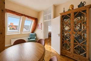 STILVOLLES 3 Zi. - DACHGESCHOSS MIT 26QM DACHTERRASSE– in einzigartigem Baudenkmal mit Aufzug – Die vollständige Adresse der Immobilie erhältst du vom Anbieter., 10585 Charlottenburg, Berlin – Vorschaubild 13