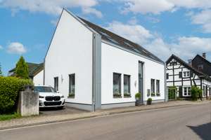 Wohntraum im Loftstil: Exklusives Einfamilienhaus in begehrter Lage von Essen-Kettwig – Die vollständige Adresse der Immobilie erhältst du vom Anbieter., 45219 Kettwig, Essen – Vorschaubild 2