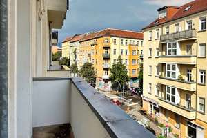 GRÜNDERZEIT-ALTBAUWOHNUNG MIT 2 BALKONEN, AUFZUG UND ENERGIEEFFIZIENZKLASSE B IN BESTLAGE – Liebigstraße 36, 10247 Friedrichshain, Berlin – Vorschaubild 18