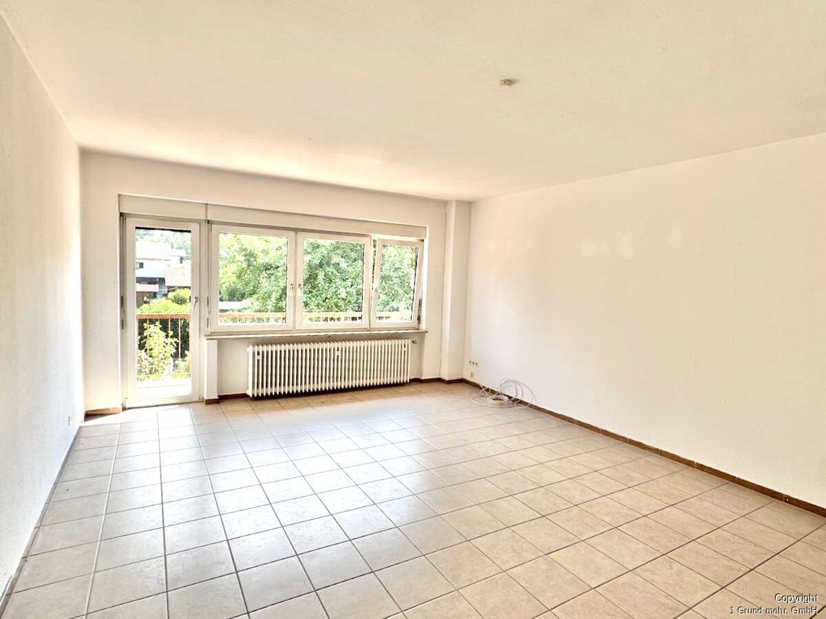 Immobilie in Feldkirchen-Westerham - Großzügige Doppelhaushälfte mit zwei Wohneinheiten und Ausbaupotential in idyllischer, naturnaher La - Bild 1