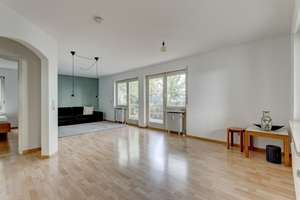Charmante Erdgeschosswohnung mit Terrasse und Garten in ruhiger Lage – 79100 Unterwiehre-Nord, Freiburg im Breisgau – Vorschaubild 6